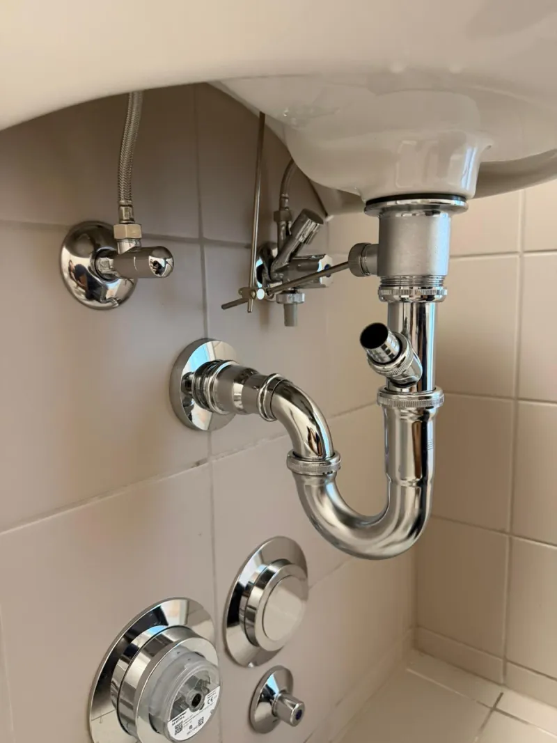 Modification siphon — installation P-trap chrome